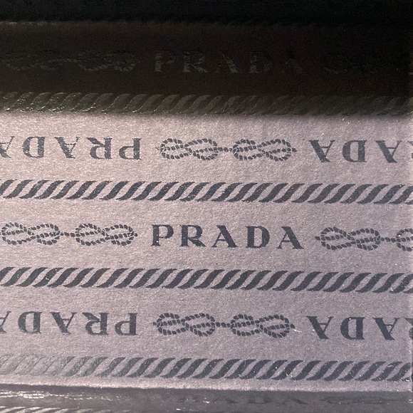 Prada eyeglass box & cleaning cloth. Black textured box, silver “Prada”, NWOT - Picture 6 of 8